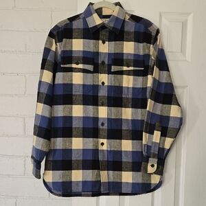 L.L. Bean Navy and Beige Plaid Shirt Button Down Long Sleeve Size Small